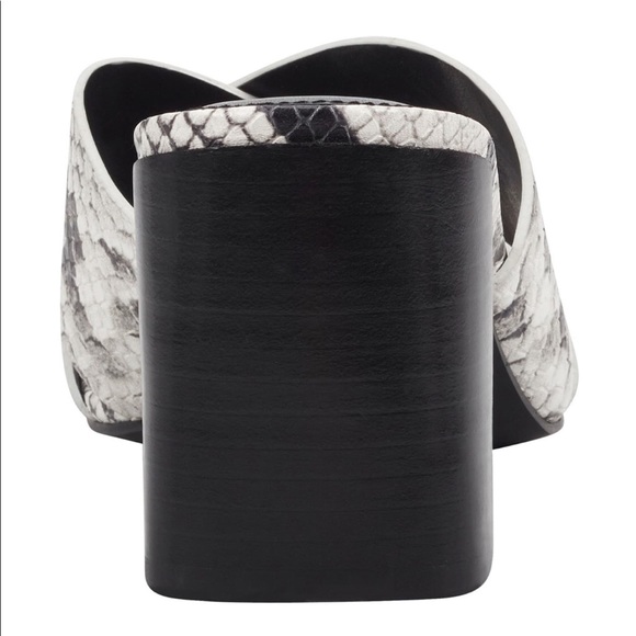 Croc Embossed Leather Slide Sandal 👡HP👡 - Picture 4 of 6